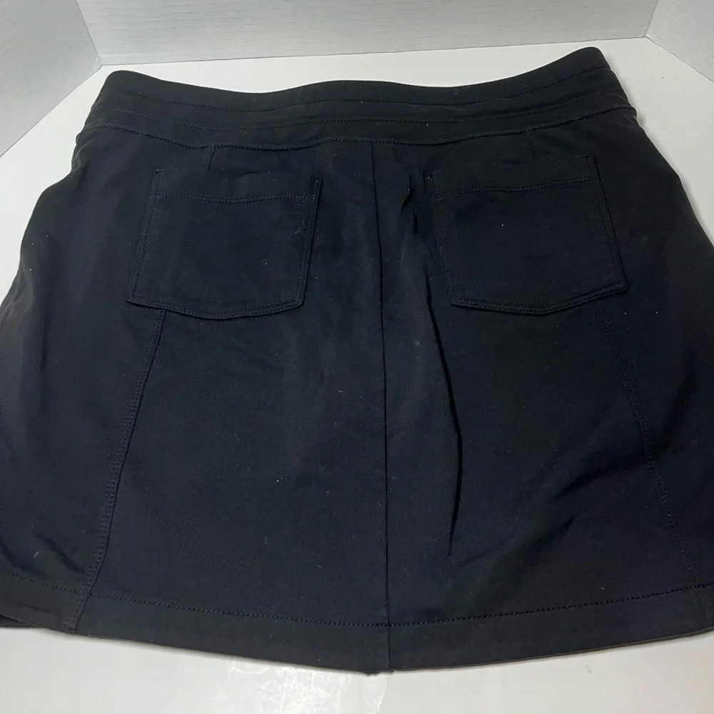 Athleta Black Reflective Relay Skort Running Skirt